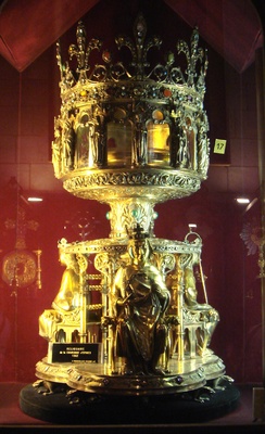 holycrown_400 holycrown_400